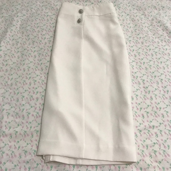 NWOT Laura White Skirt Plus Size 16/1X With Faux Silver Buttons - Picture 13 of 15
